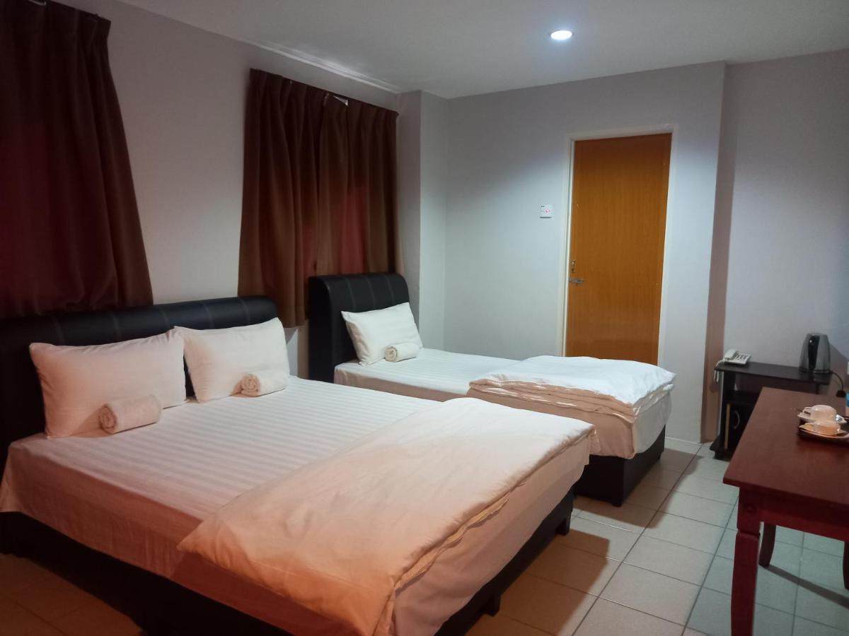 Hotel Reintree 2*
